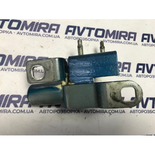 Петля двери задней левой верхняя Ford Mondeo 4 2007-2014 1529957
